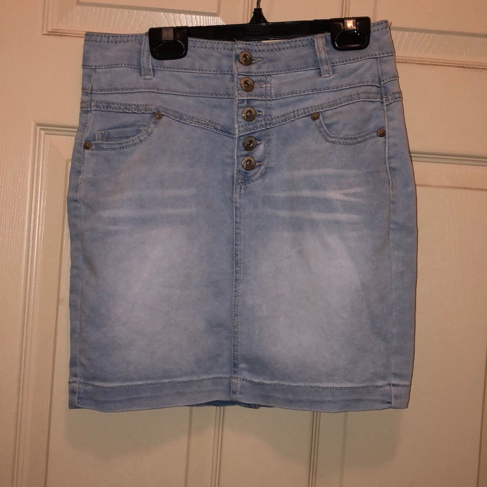 Mini skirt